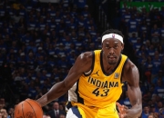 雷速体育- 比赛局势复杂首场状态出色，TL观众沸腾！，西亚卡姆重返赛场气势如虹延续