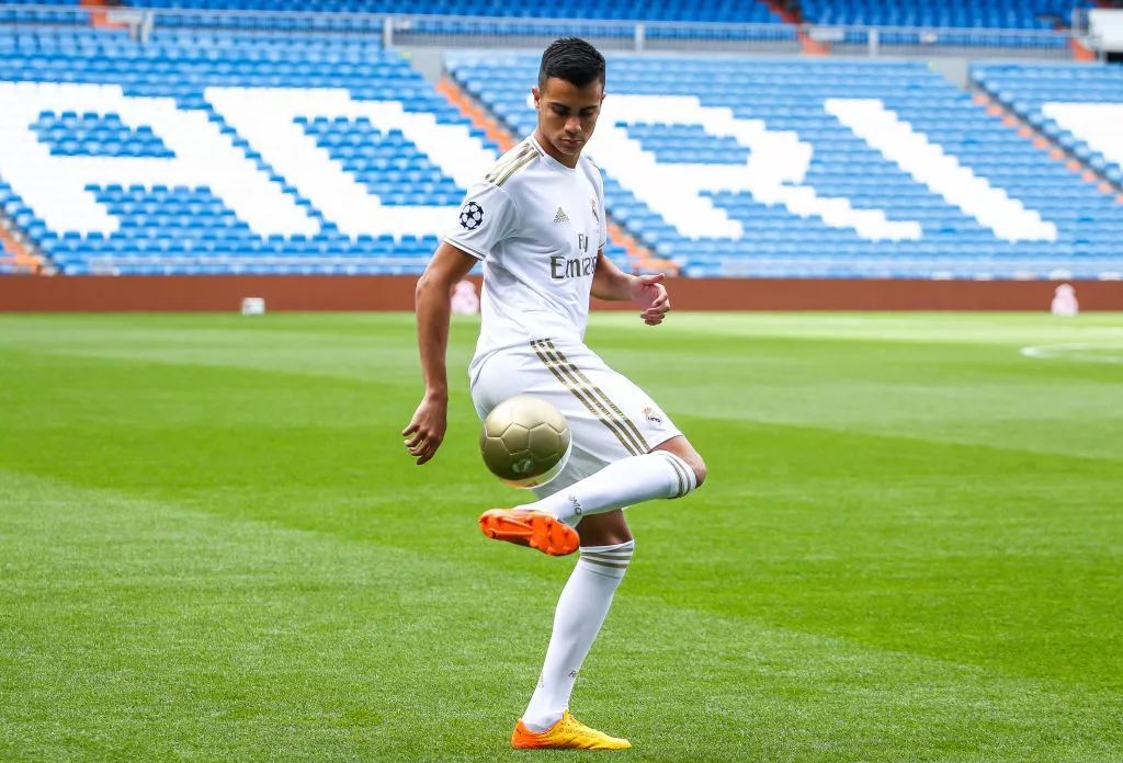 欧超杯今晨再迎强敌，成都蓉城完成体检，主帅态度：更衣室稳定，临场指挥获称赞的简单介绍